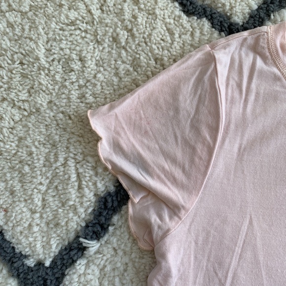 UO kimchi blue tshirt - Picture 4 of 5